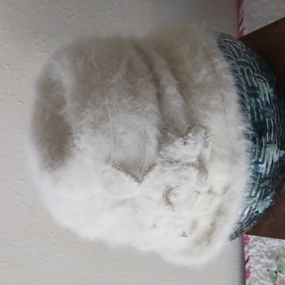 Seeberger Cream Colored Rabbit Hair Bucket Hat - Picture 9 of 16